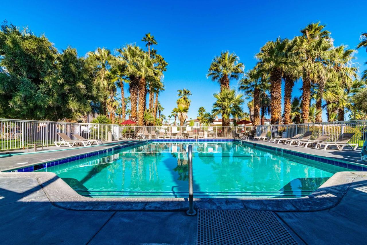 Motel 6-Palm Springs, Ca - East - Palm Canyon Екстериор снимка