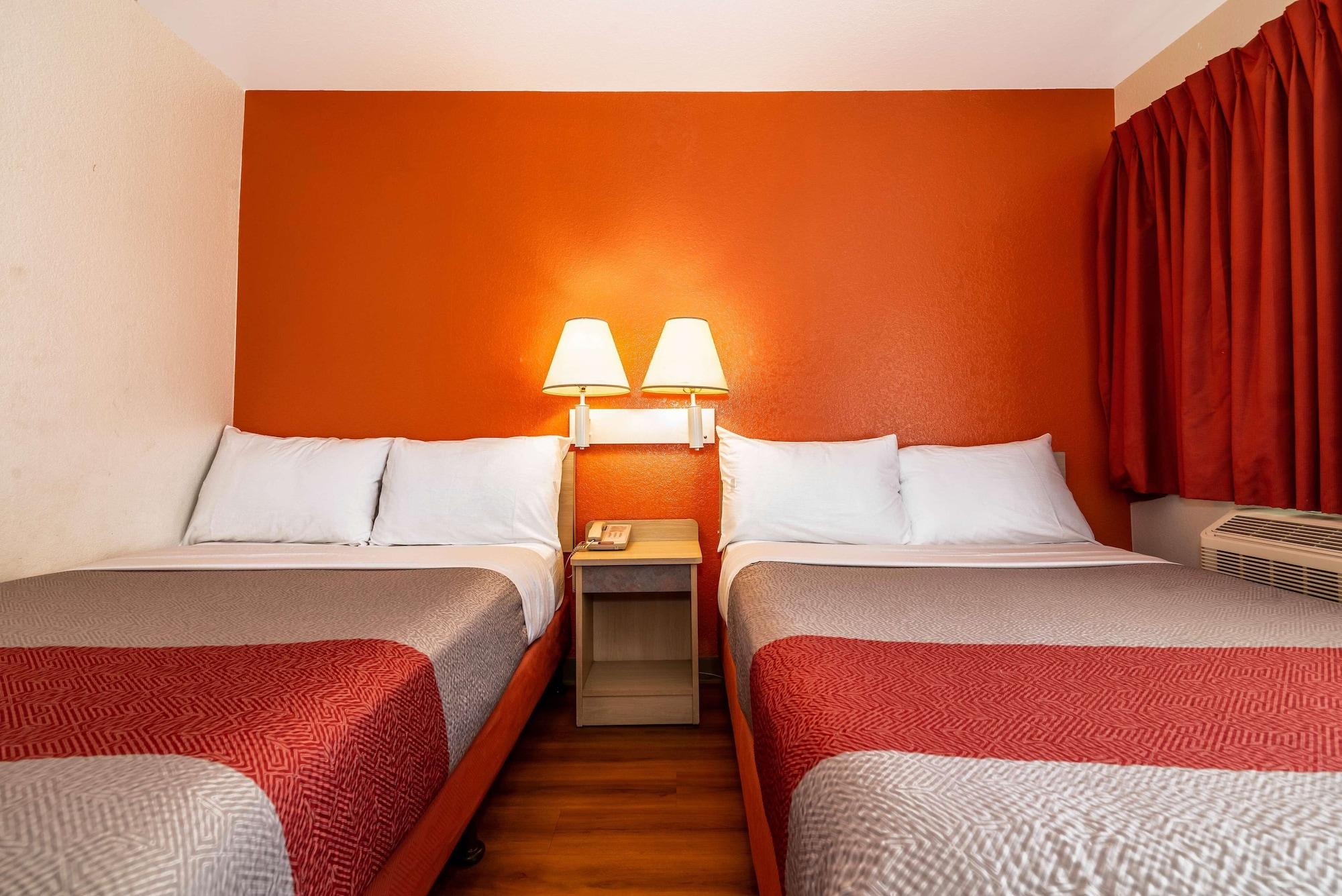 Motel 6-Palm Springs, Ca - East - Palm Canyon Екстериор снимка