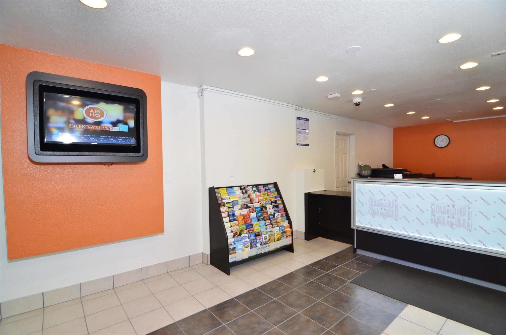 Motel 6-Palm Springs, Ca - East - Palm Canyon Екстериор снимка