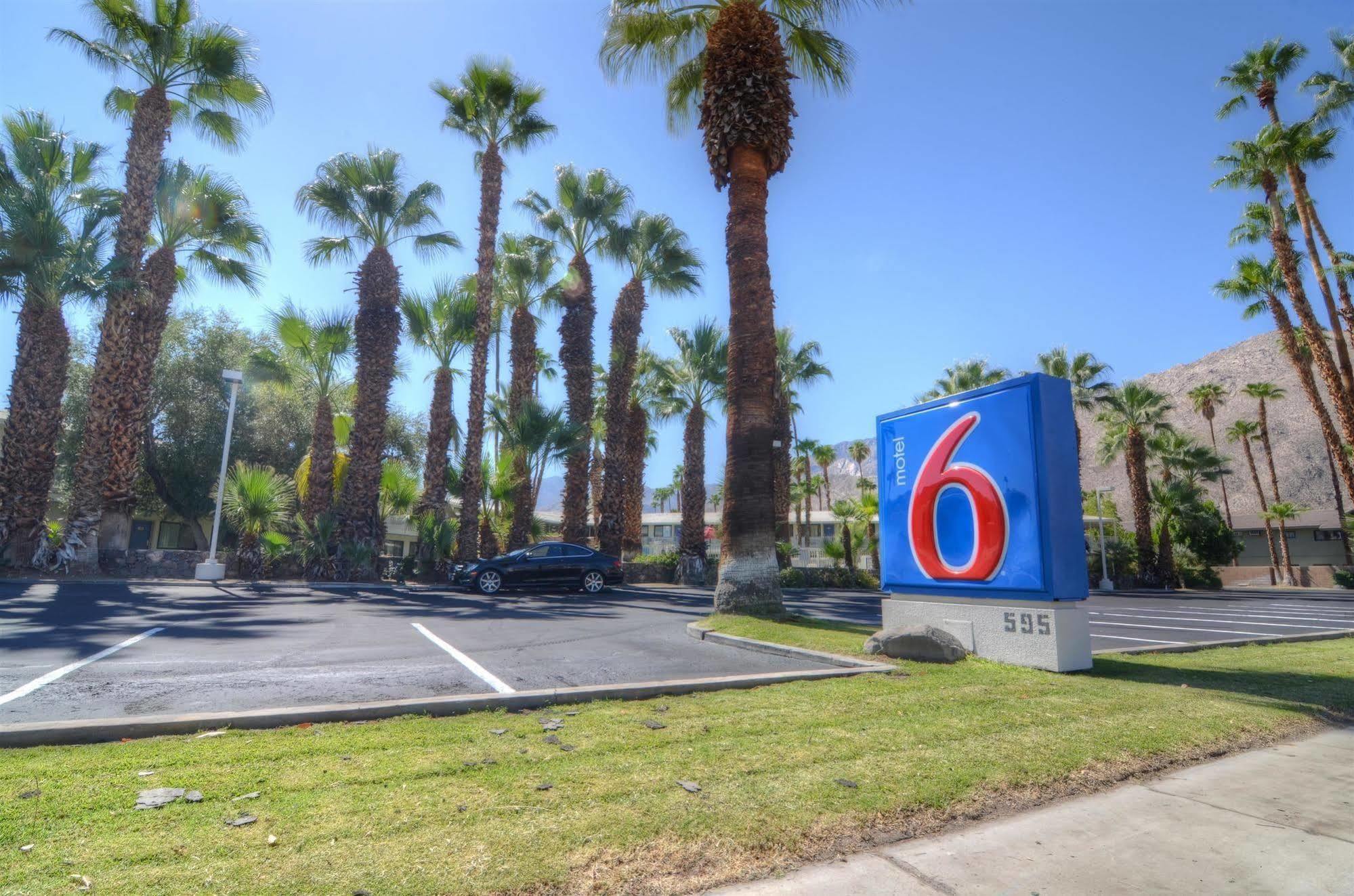 Motel 6-Palm Springs, Ca - East - Palm Canyon Екстериор снимка